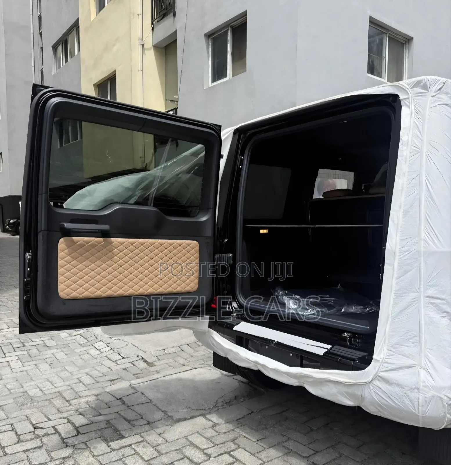 New Mercedes-Benz G-Class 2025 Black