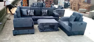 Complete Cushing Chairss Set