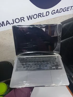 Laptop Apple MacBook Pro 2020 16GB Intel Core I5 SSD 512GB
