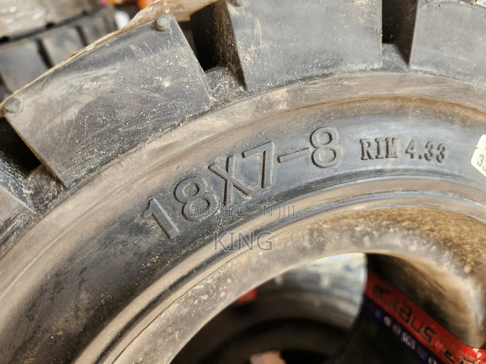 18*7*8 1 Forklifts Tyres Solid