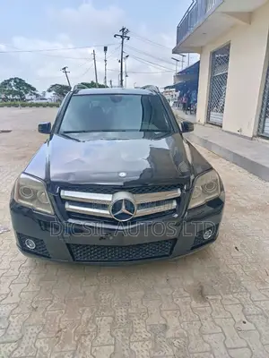Mercedes-Benz GLK-Class 2010 Black