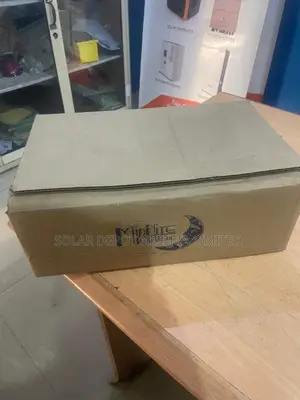 Midnite 6 String Combiner Box