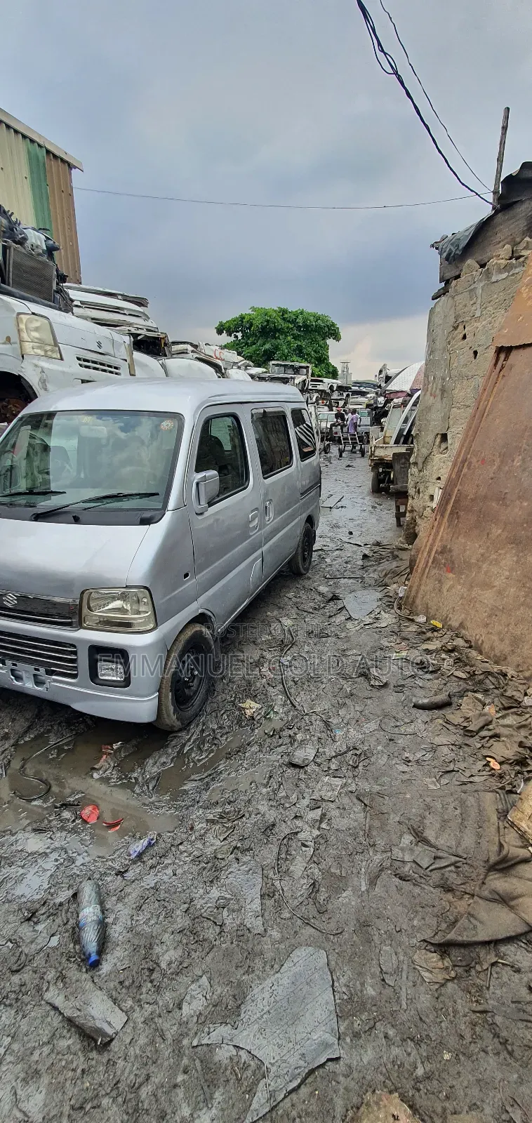 Suzuki APV Minibus 2010 Silver