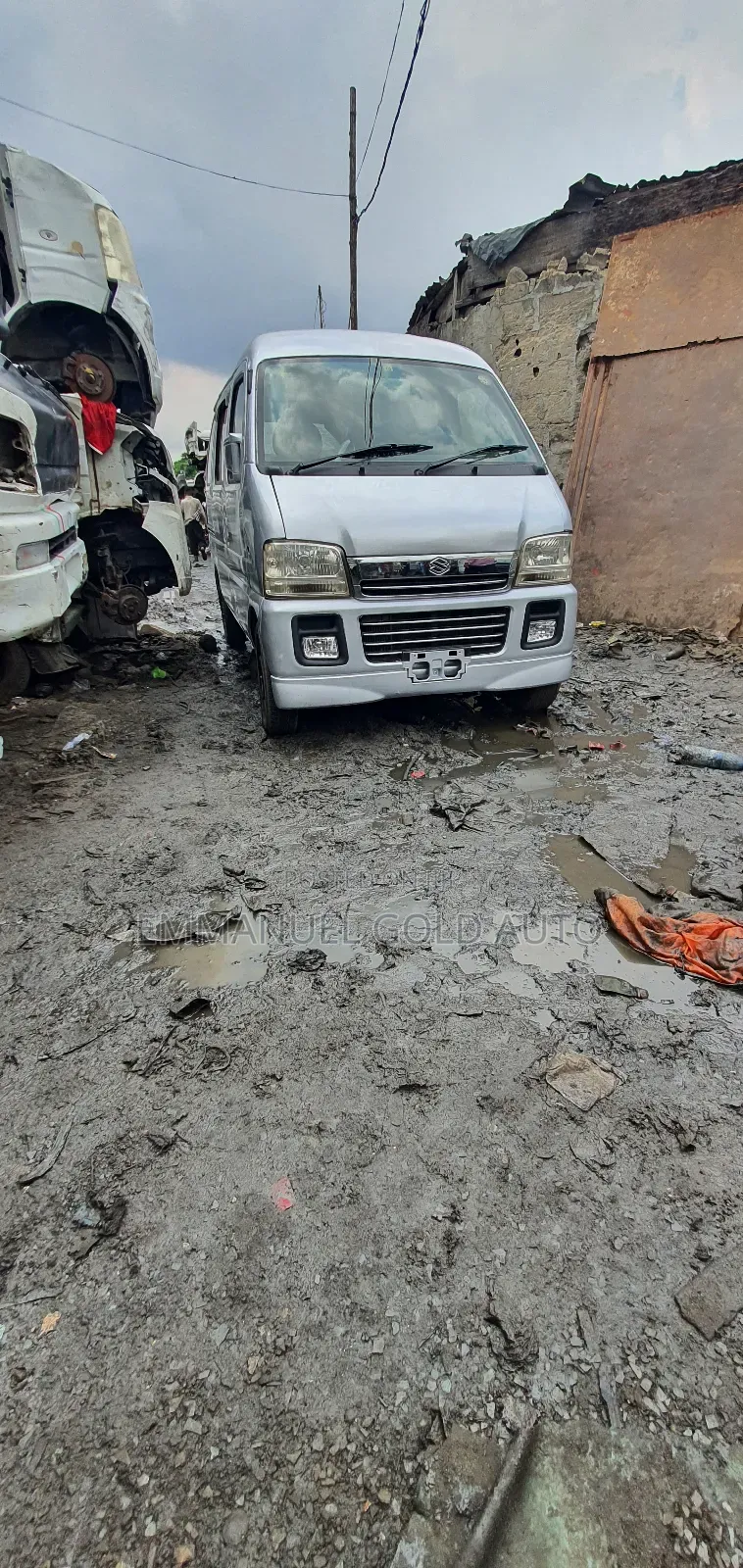 Suzuki APV Minibus 2010 Silver