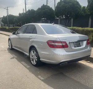 Mercedes-Benz E350 Base 4Matic Sedan AWD (3.5L 6cyl 7A) 2013 Silver