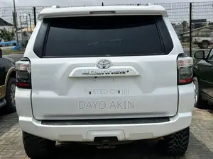 Toyota 4-Runner 2015 White