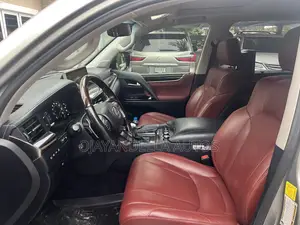 Lexus LX 570 AWD 2017 Silver