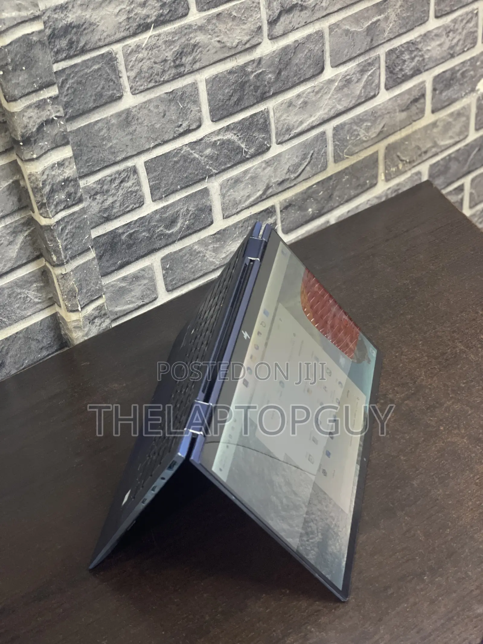 Laptop HP Dragonfly G2 16GB Intel Core i7 SSD 512GB