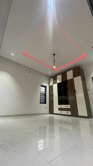 4bdrm Duplex in Dr Peter Odili Trans for rent
