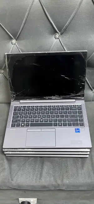 Laptop HP ZBook Firefly G8 16GB Intel Core I7 SSD 256GB