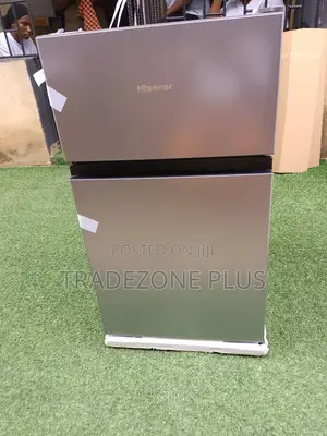 Hisense 87litres 120dr -Sleek Design, Smart Cooling.