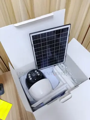 Intelligent Solar Energy Alert Security PTZ Camera