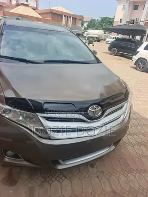 Toyota Venza 2013 Gold