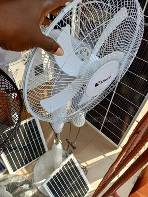 Solar 16" Fan