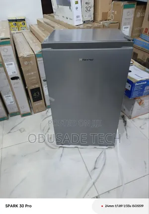 Rapid Cooling Hisense Single Door 90l Refrigerator