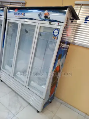 Polystar 1055l 3-Door Led Light Showcase Refrigerator
