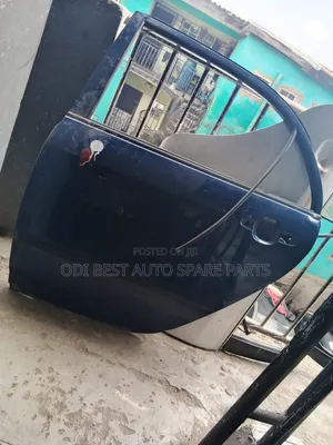 Toyota Corolla 05 Model Empty Door Two Back