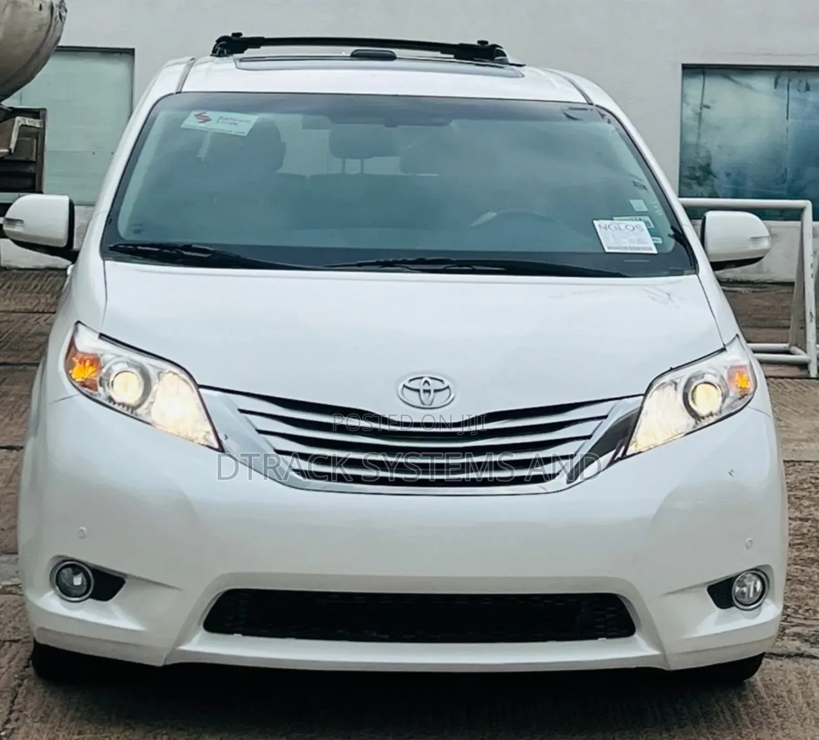 2014 Toyota Sienna Limited 7-Passenger 4dr Minivan AWD (3.5L 6cyl 6A)