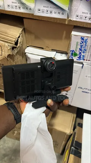 Universal Android Screen (With Front and Back Camera Plus Carplay )