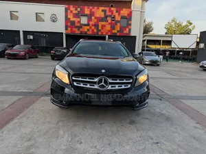 Mercedes-Benz GLA 250 2015 Black