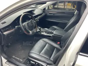 Lexus ES 2014 White