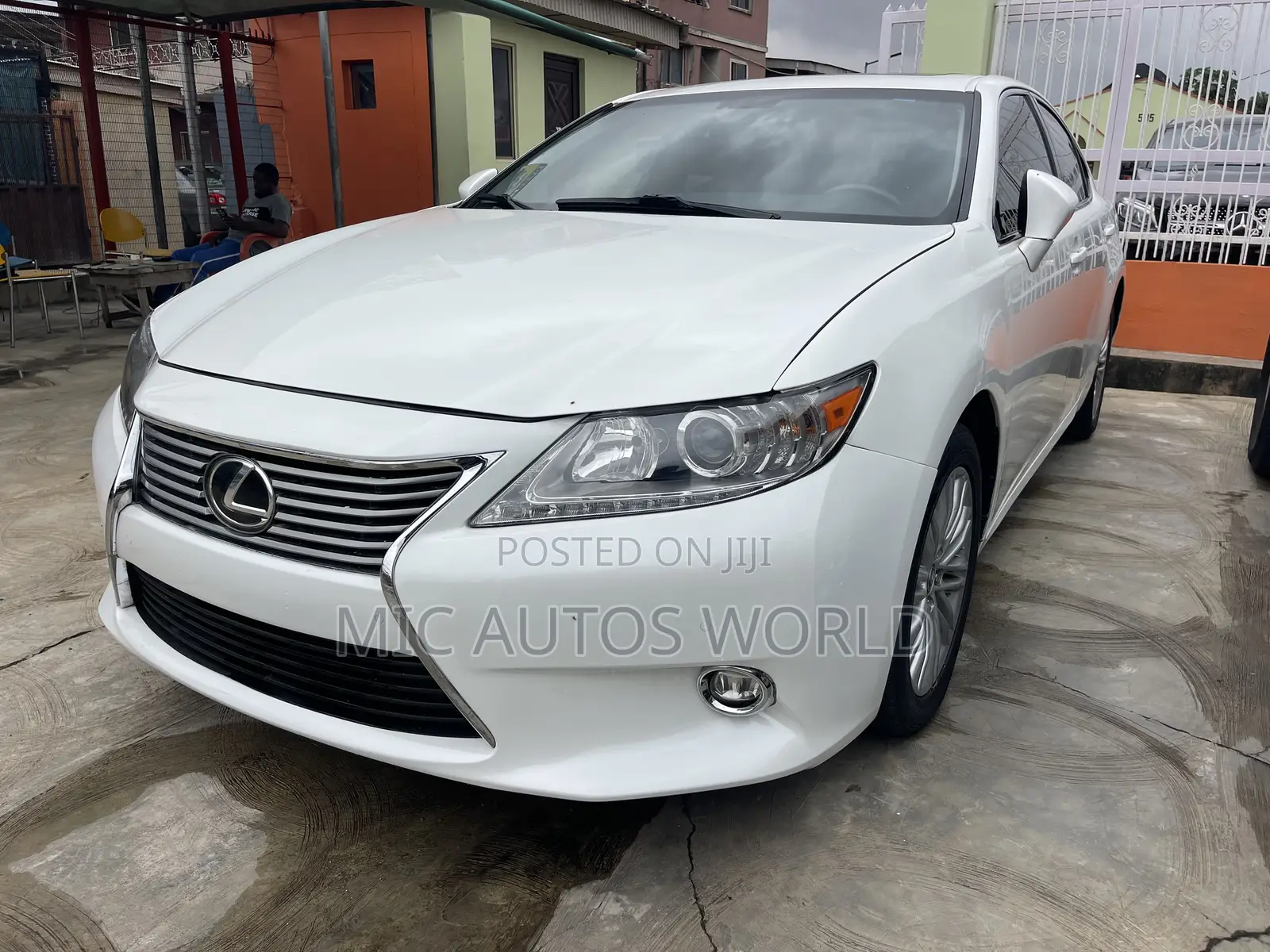 Lexus ES 2014 White