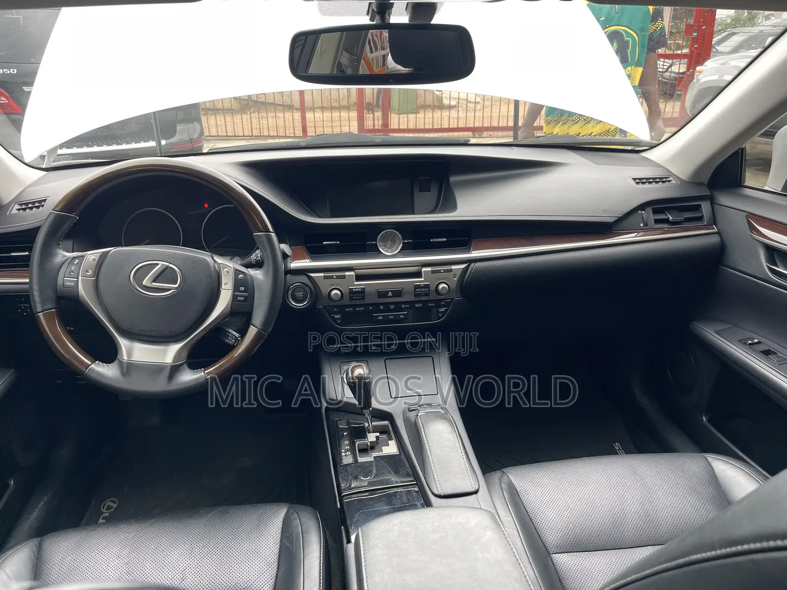 Lexus ES 2014 White