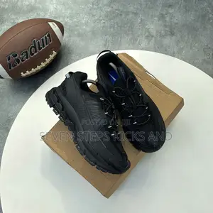 High Quality Nike Zoom Vomero 5 Foam Luxury Sneakers