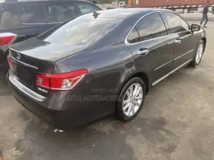 Lexus ES 350 2011 Gray