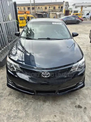 Toyota Camry SE 4dr Sedan (2.5L 4cyl 6A) 2012 Black