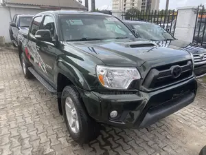 Toyota Tacoma Double Cab 4x4 4.0L V6 5-Speed Automatic 2013 Green