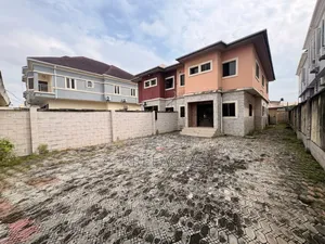4bdrm Duplex in Agungi for sale
