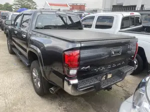 Toyota Tacoma Limited 2018 Gray