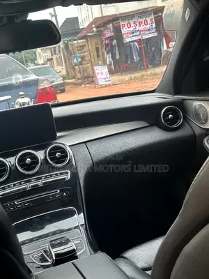 Mercedes-Benz C400 2016 Black