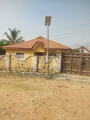 3bdrm Bungalow in 1000 Unit Pegi Kuje for sale