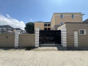 2bdrm Apartment in Agungi for sale