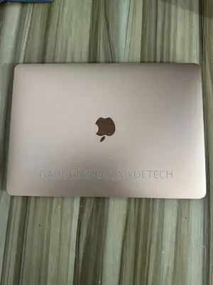 Laptop Apple MacBook Air 2020 8GB Intel Core i5 SSD 512GB
