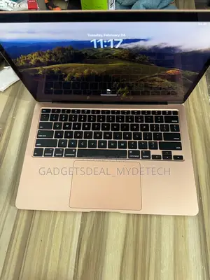 Laptop Apple MacBook Air 2020 8GB Intel Core i5 SSD 512GB