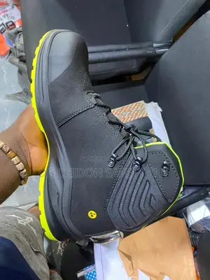 Safety Joggers Boot