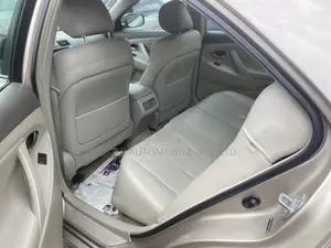 Toyota Camry LE 4dr Sedan (2.4L 4cyl 5A) 2008 Gold