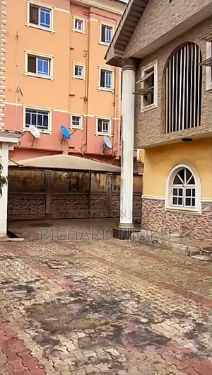 5bdrm Duplex in Ago Palace for sale