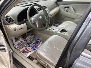 Toyota Camry LE 4dr Sedan (2.4L 4cyl 5A) 2008 Gray