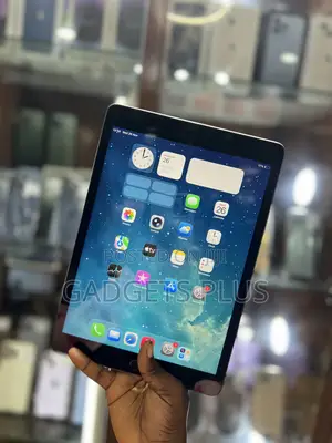 Apple iPad 10.2 (2021) 256 GB Black