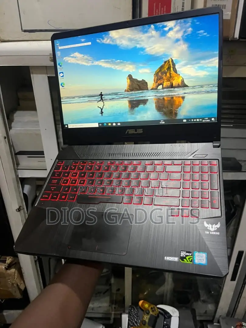 Laptop Asus TUF Dash F15 16GB Intel Core i5 SSD 512GB