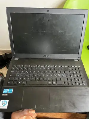 Laptop Asus P52F 8GB Intel Pentium HDD 512GB