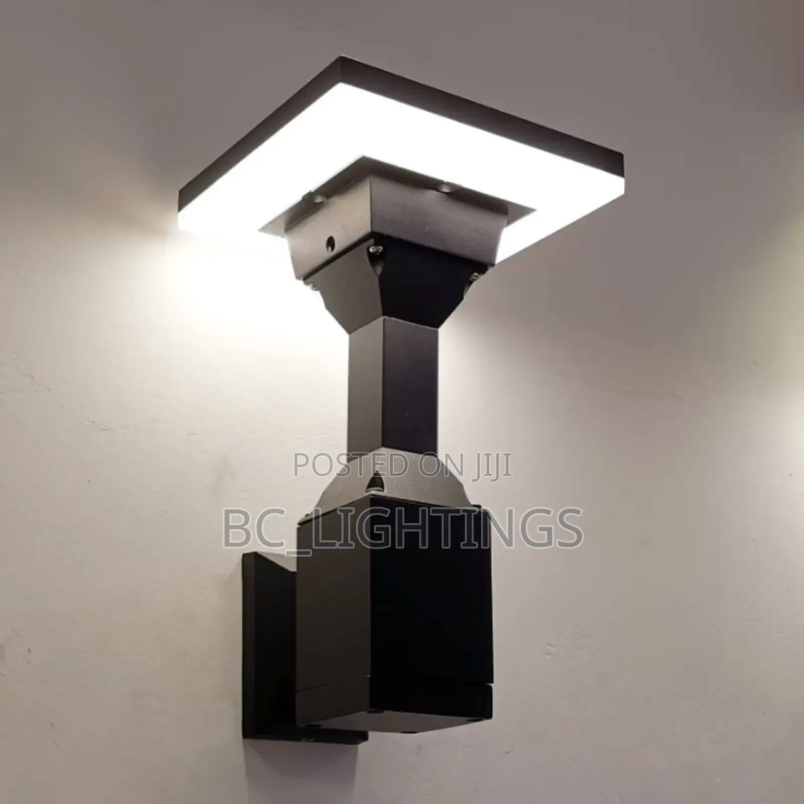 Modern Outdoor Wall Light
