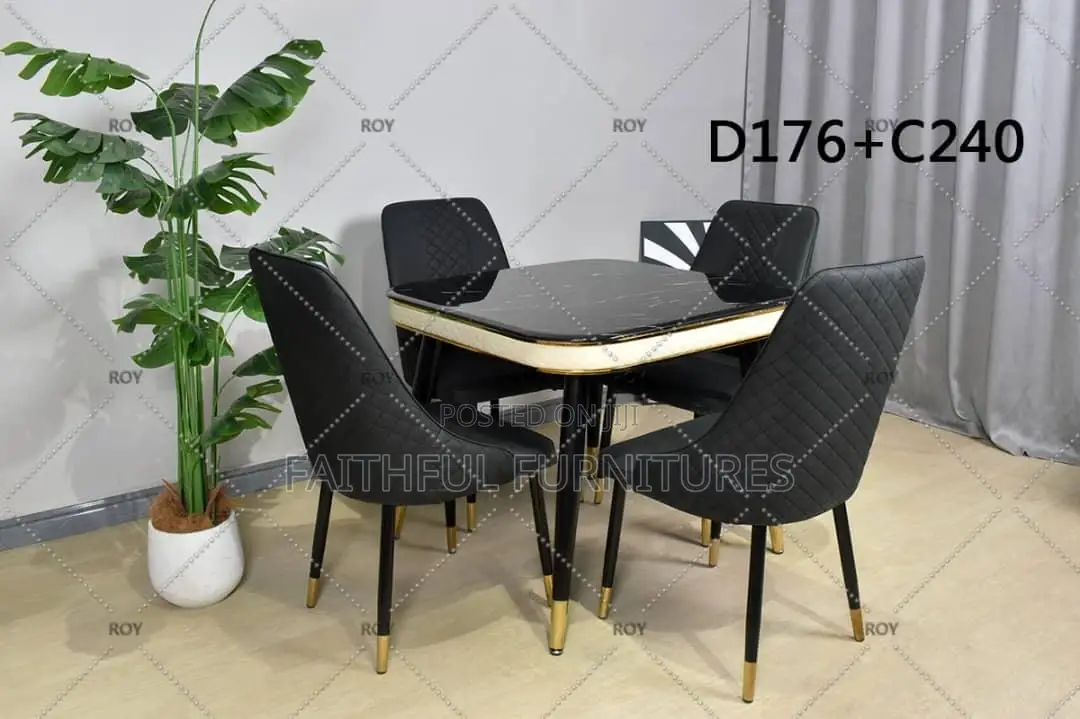 Dining Set by 4