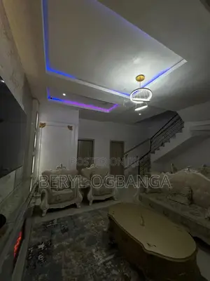 December Rate 3 Bedroom Luxury Apartment Shortlet With Pool and Gym