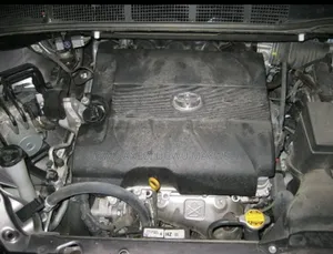 Engine Cover Sienna 2012