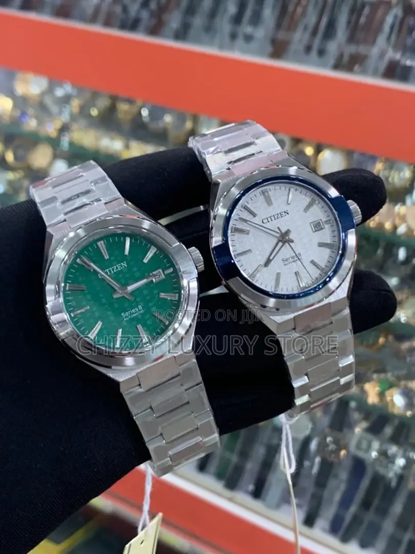 Citizen Quality Luxury Men Chain Strap Wristwatch